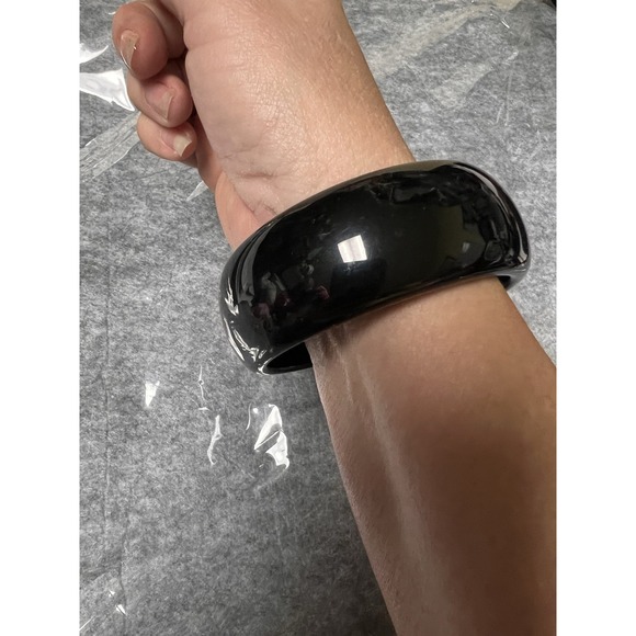 031-023 Vintage Keneth Jay Lane chunky Bangle Bracelet Wide Black - Picture 2 of 9